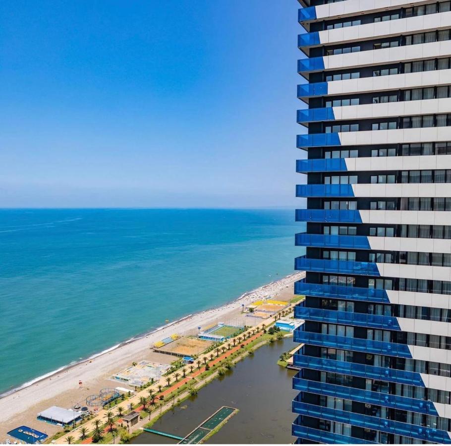 Orbi City Center Suite Batumi Exteriér fotografie