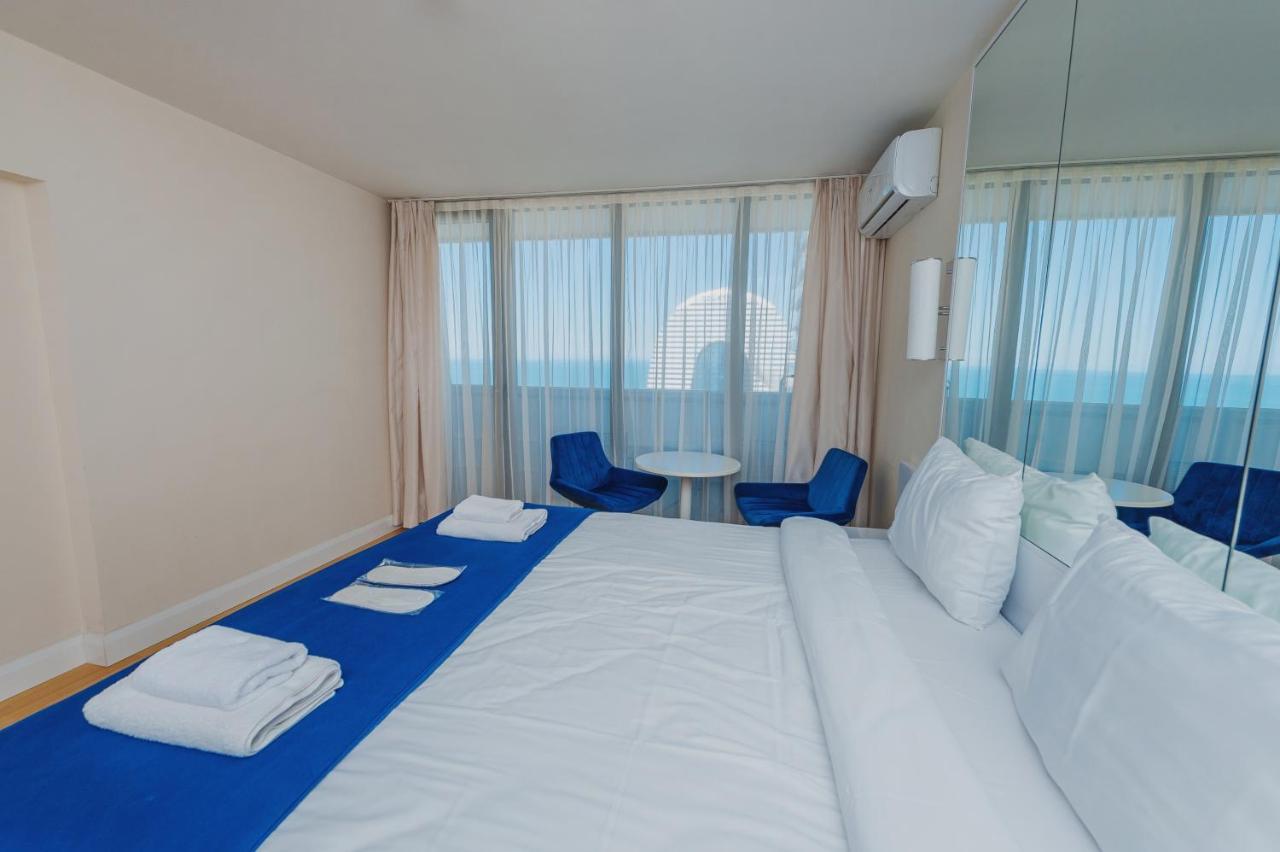 Orbi City Center Suite Batumi Exteriér fotografie