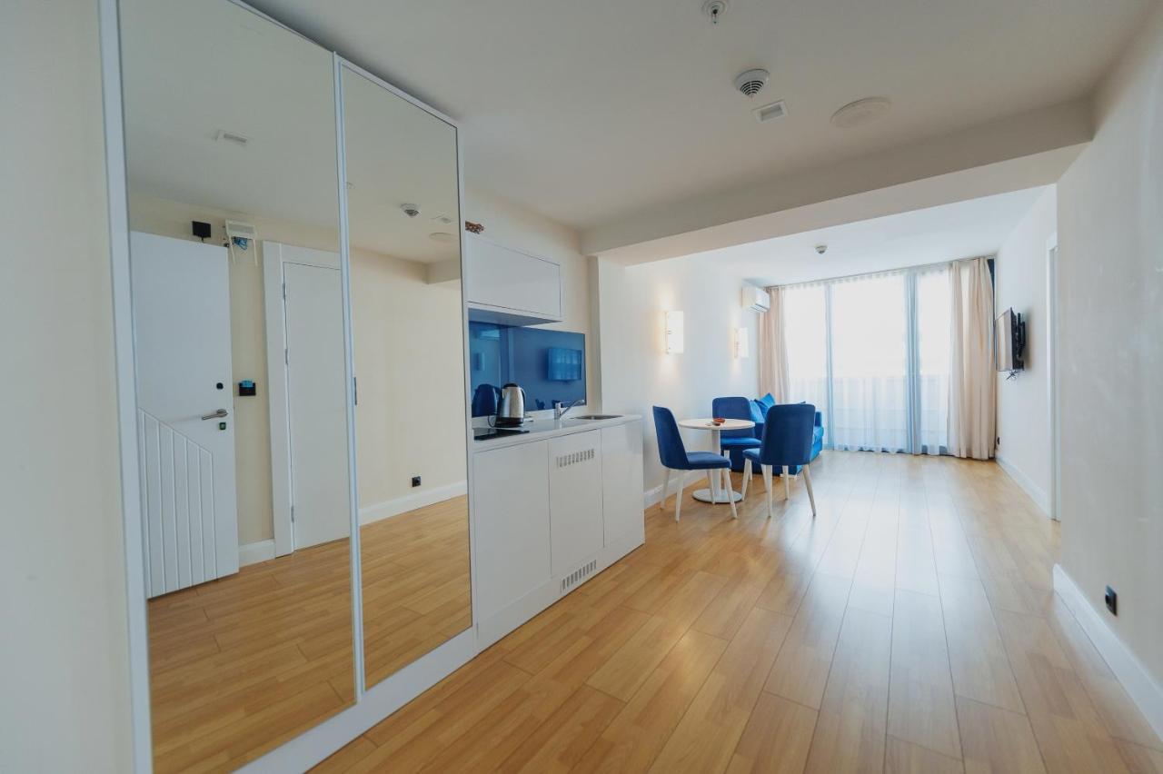 Orbi City Center Suite Batumi Exteriér fotografie