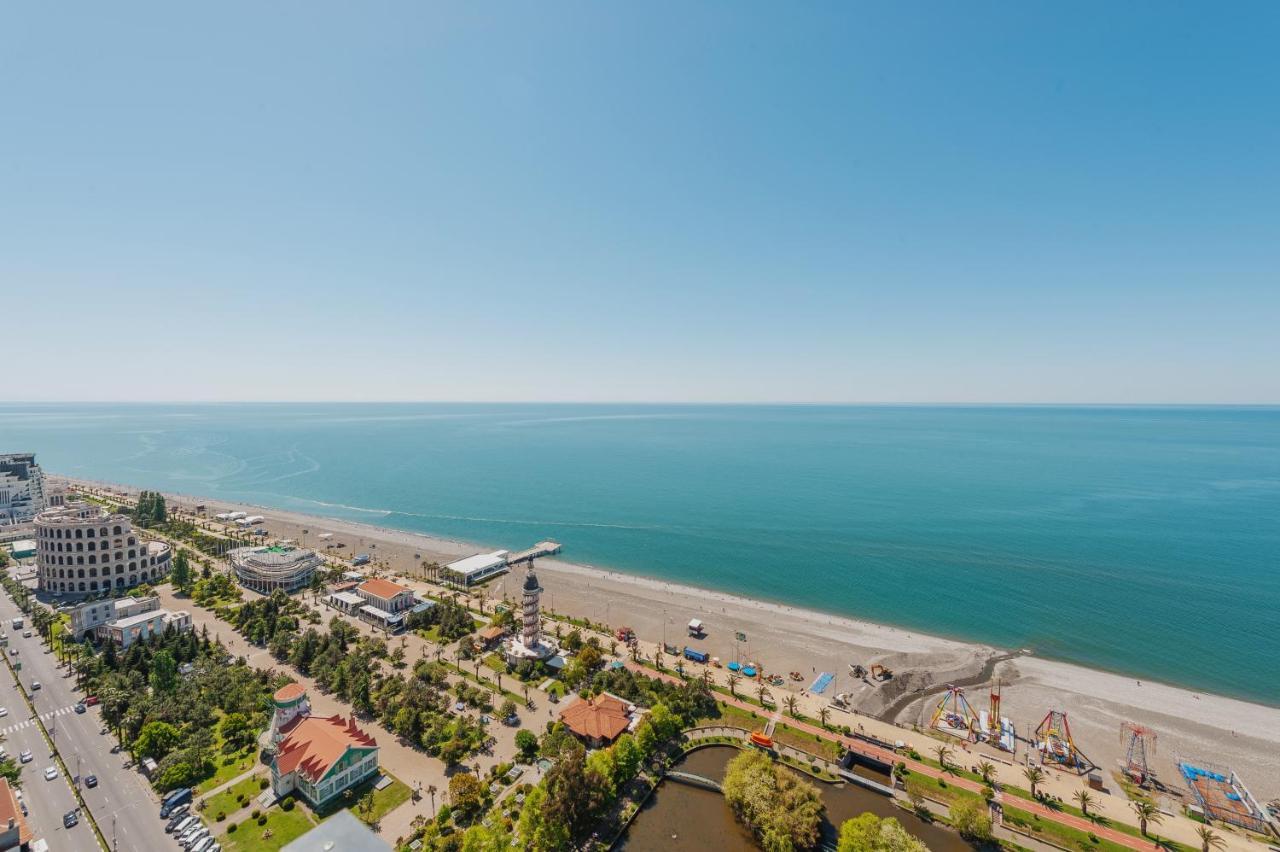 Orbi City Center Suite Batumi Exteriér fotografie
