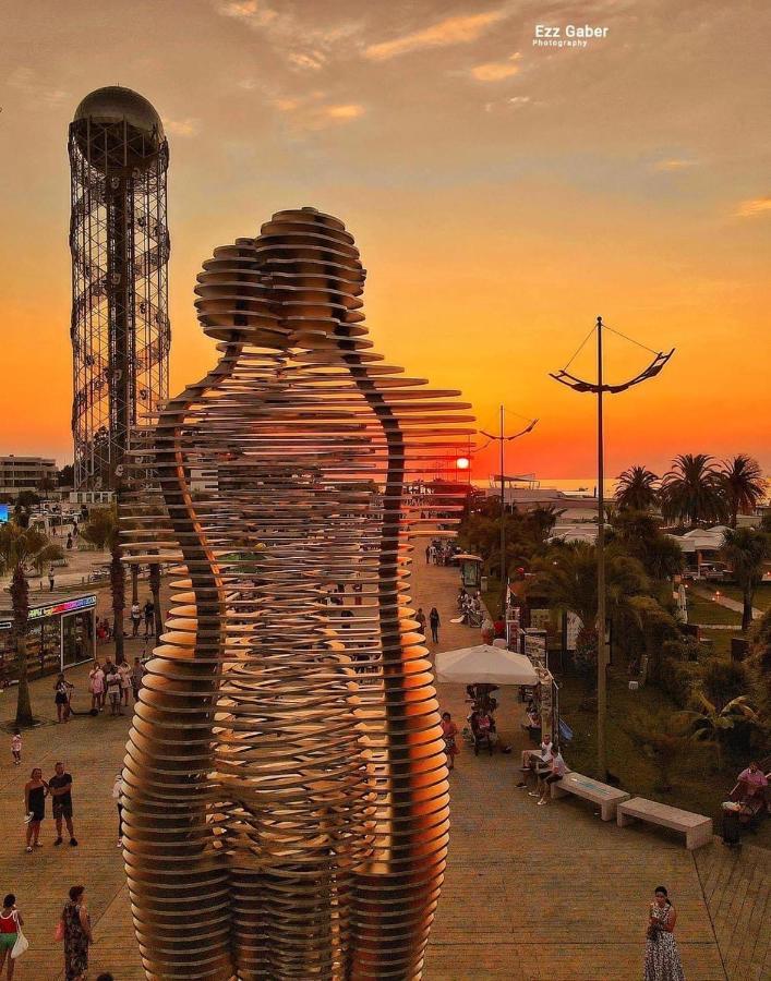 Orbi City Center Suite Batumi Exteriér fotografie